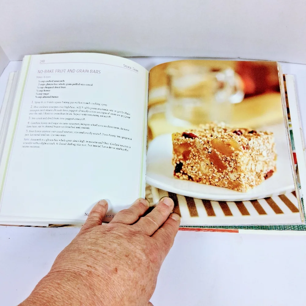 Gluten Free Recipes Cookbook Bible Publications International 2013